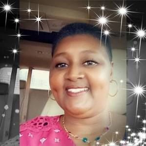 Meet your Posher, Angelia